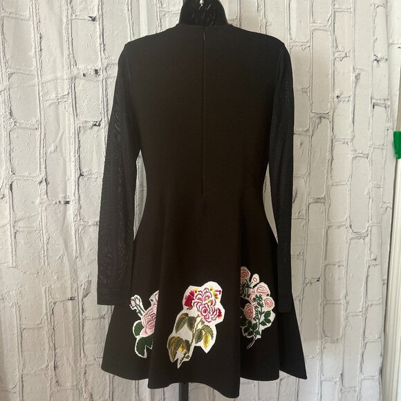 Oscar de la Renta |  Long sleeve Embroidered Flowers Dress - Picture 2 of 16